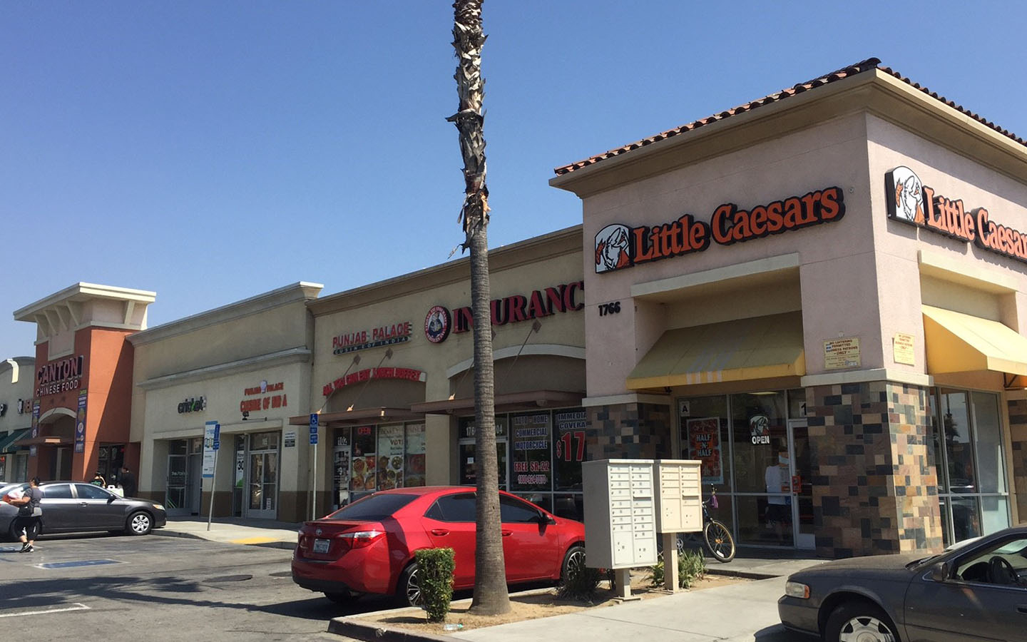 UnichiLittleCaesarsRes